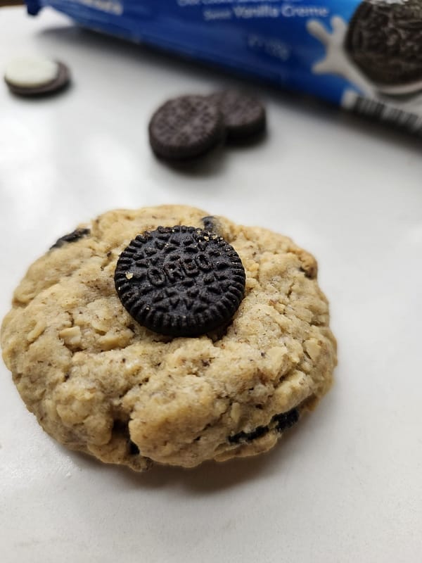 Cookies & Cream Oreo